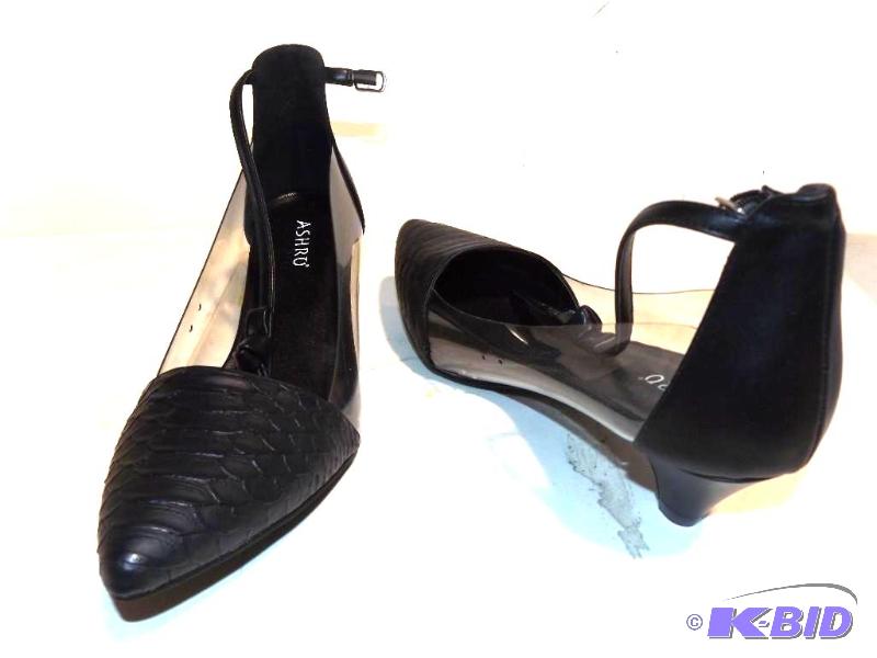 Ashro Singapore black croc pumps