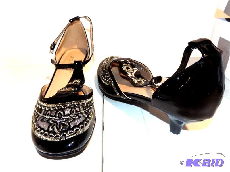 Ashro black and gold lacy strap shoes