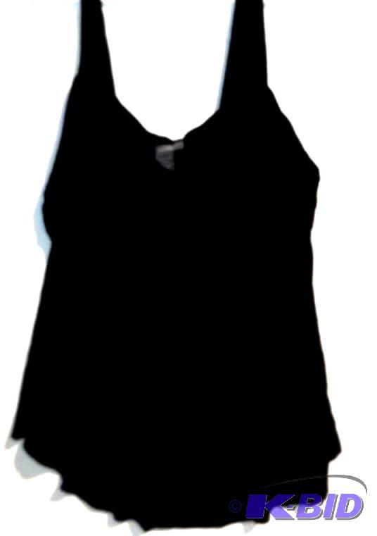 Su & Lola black tank