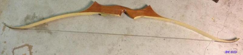 lot 106 image: Vintage Perfection Kiowa 66 Bow