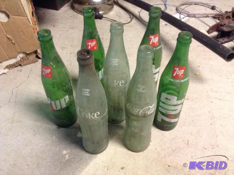 lot 110 image: Returnable Pop Bottles