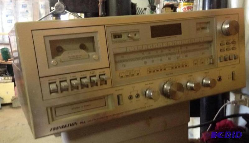 lot 112 image: Vintage Soundesign All in One Stereo