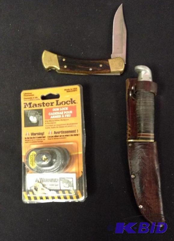 lot 141 image: Buck Lock Back Knife