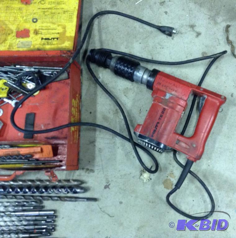 lot 151 image: Hilti Hammer Drill with Case and Contents