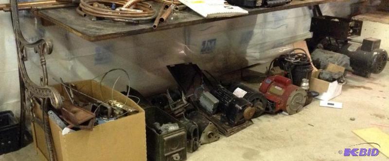 lot 152 image: Scrap Electric Motors and Box of Miscellaneous Scrap