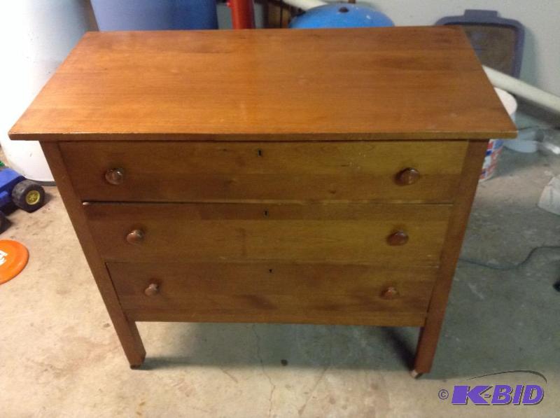 lot 173 image: Old Three Drawer Dresser