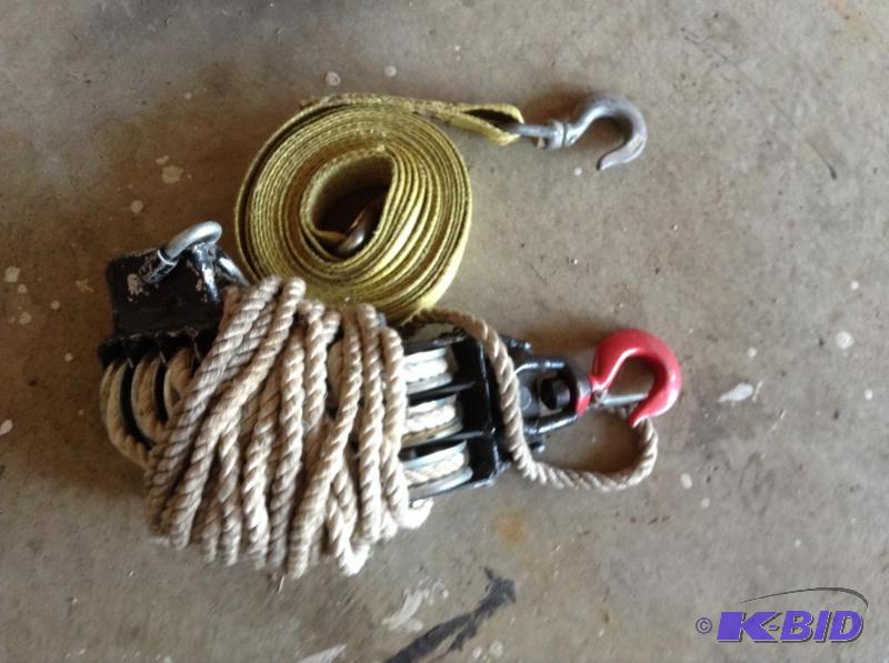 lot 183 image: RopePulleys and Nylon Tow Strap