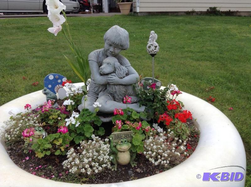 lot 201 image: Concrete Statue of Child and Dog
