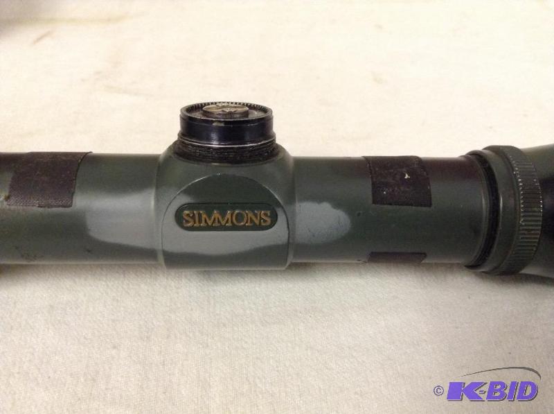 lot 9C image: Simmons 1095 Crossbow scope