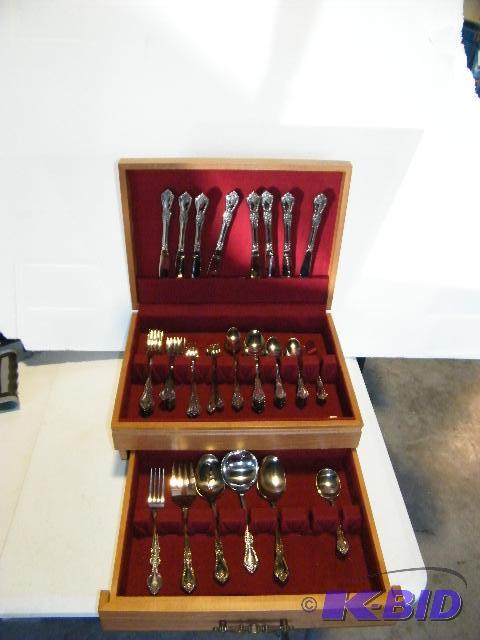 lot 20 image: Serving for 8 Silverware Set - Tarnish free -...