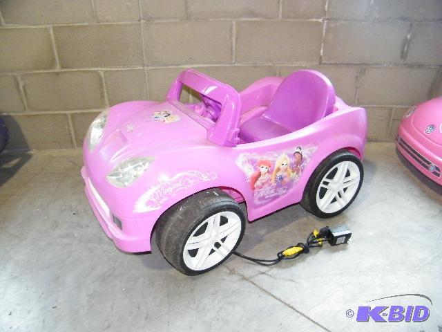 lot 85 image: Magical Ride Wishes Can Come True Kids Ride O...