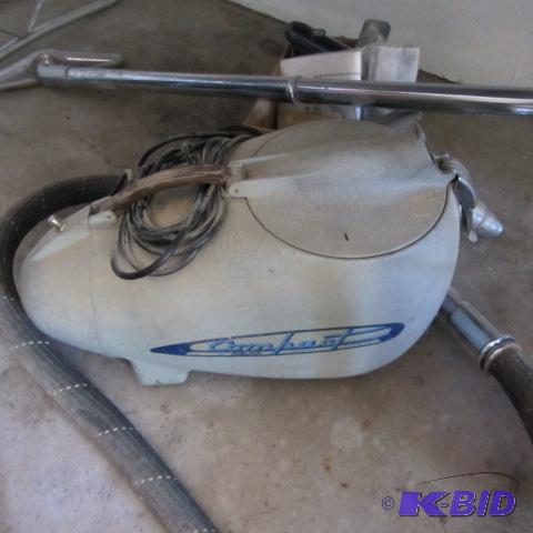 Compact Canister Vacuum