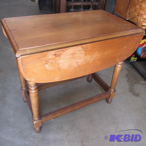 Drop-leaf Table