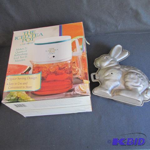 Cake Mold, Iced Tea Pot