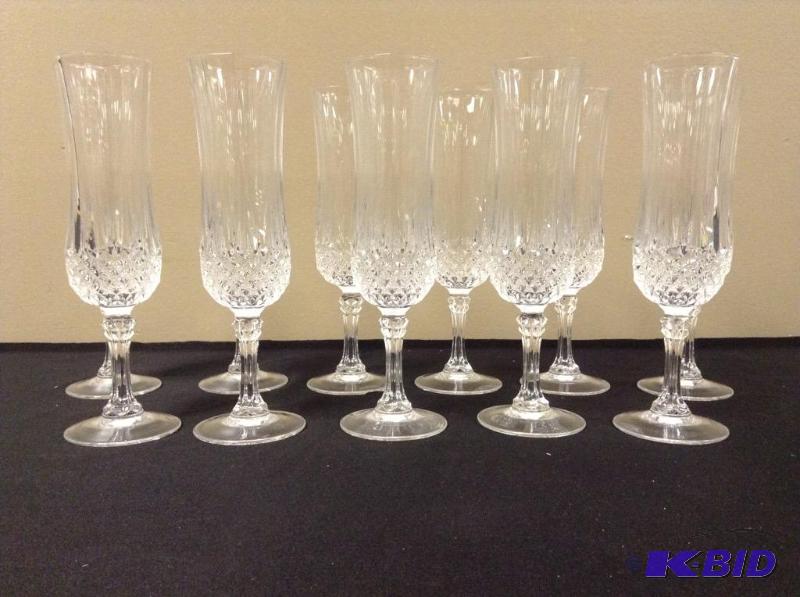 lot 10 image: Crystal Champagne Flutes