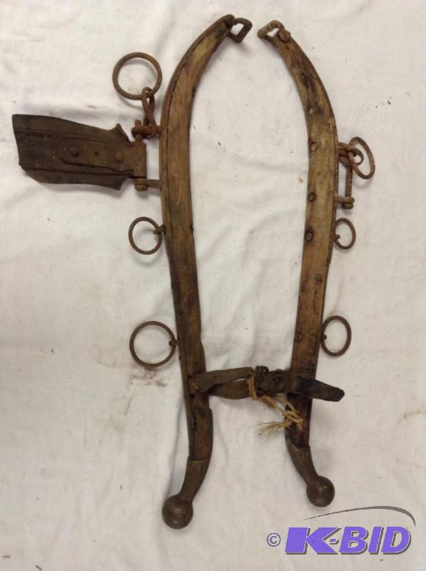 lot 112 image: Pair Vintage Horse Hames