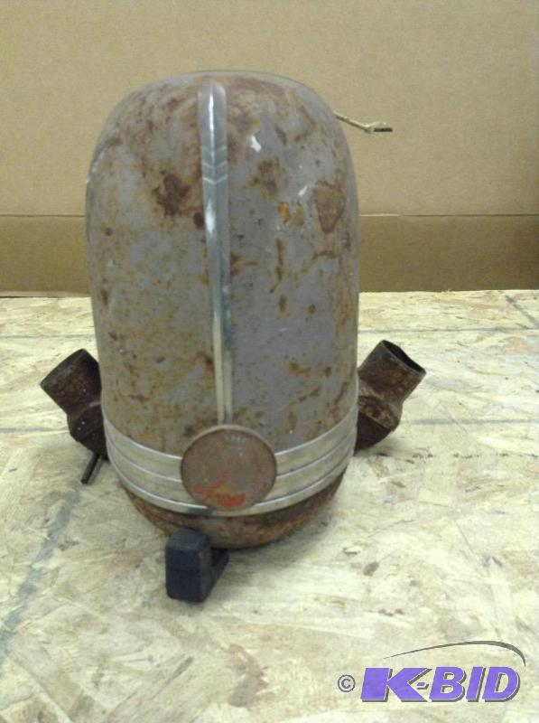 lot 114 image: Vintage Car Heater