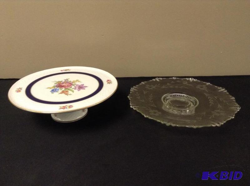 lot 31 image: Two Beautiful Cake Plates