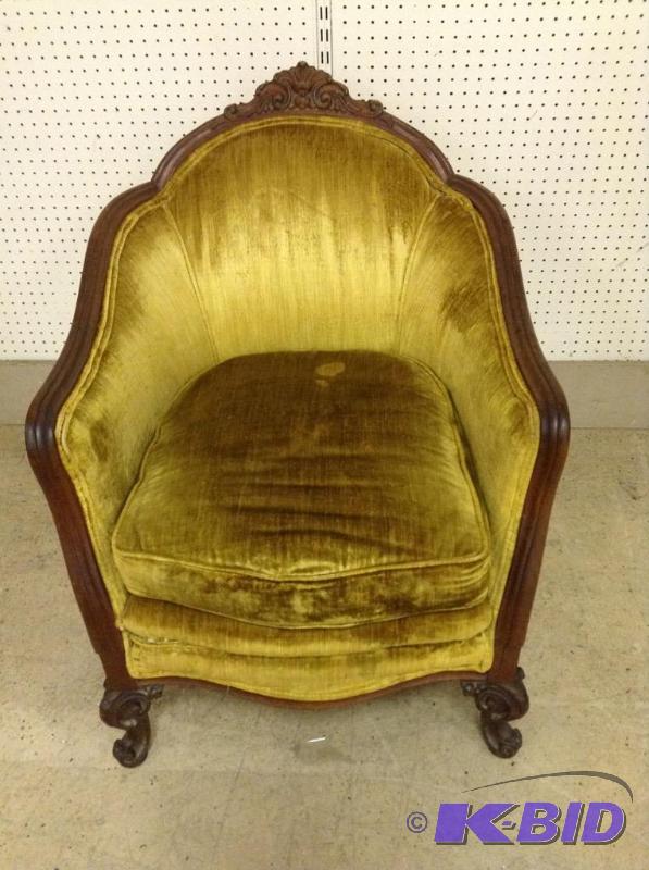 lot 45 image: Vintage Carved Wood Chair