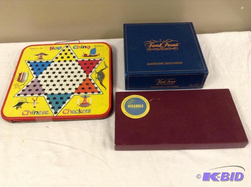 lot 53 image: Lot of Games