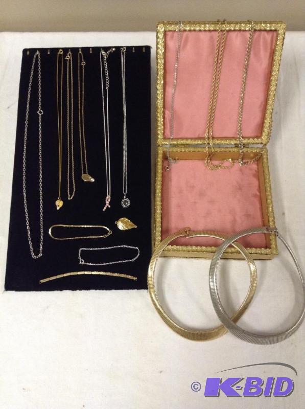 lot 77 image: Collection Gold & Silver Necklaces & Jewelry Box