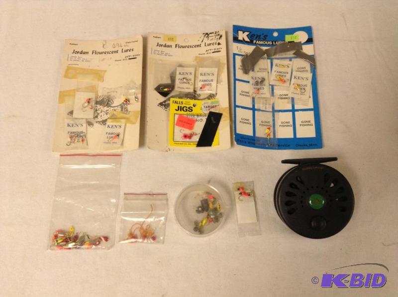 lot 92 image: Fishing Lures & Crystal River Fishing Reel