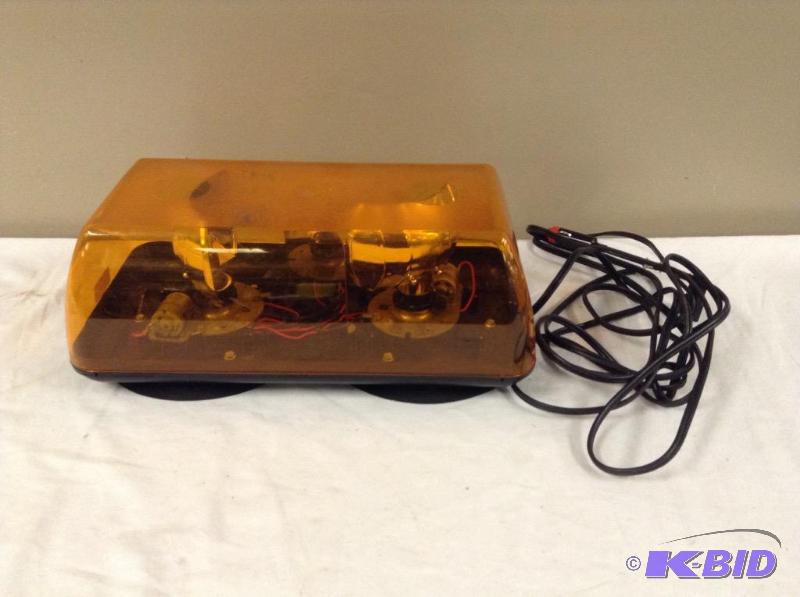 lot 95 image: Ecco 5315A-VM Amber Emergency Warning Bar