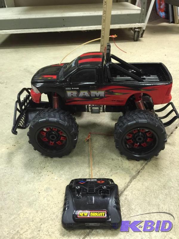 RC Dodge Ram Hemi Truck