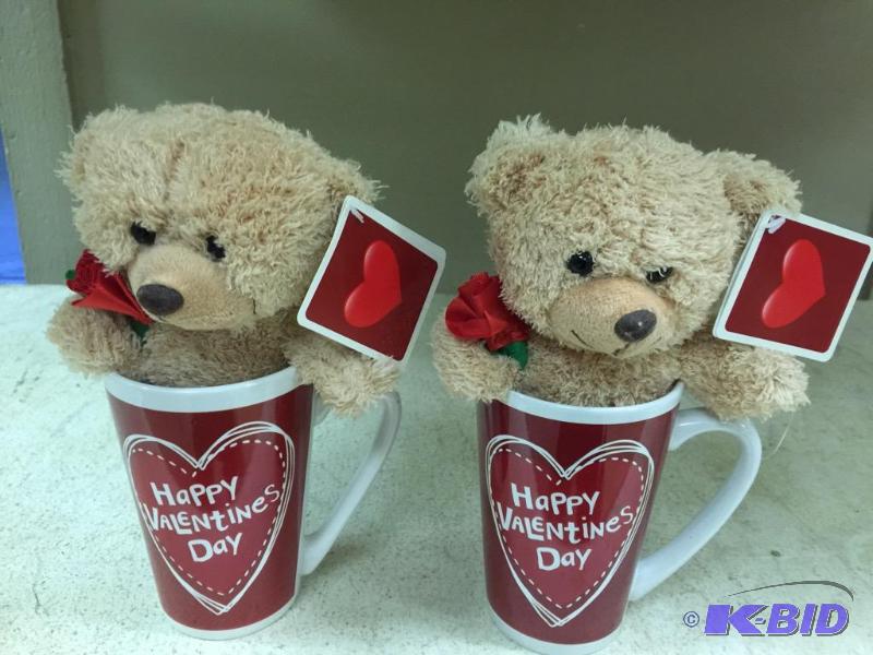 Two New in the Mugs Valentines Bears