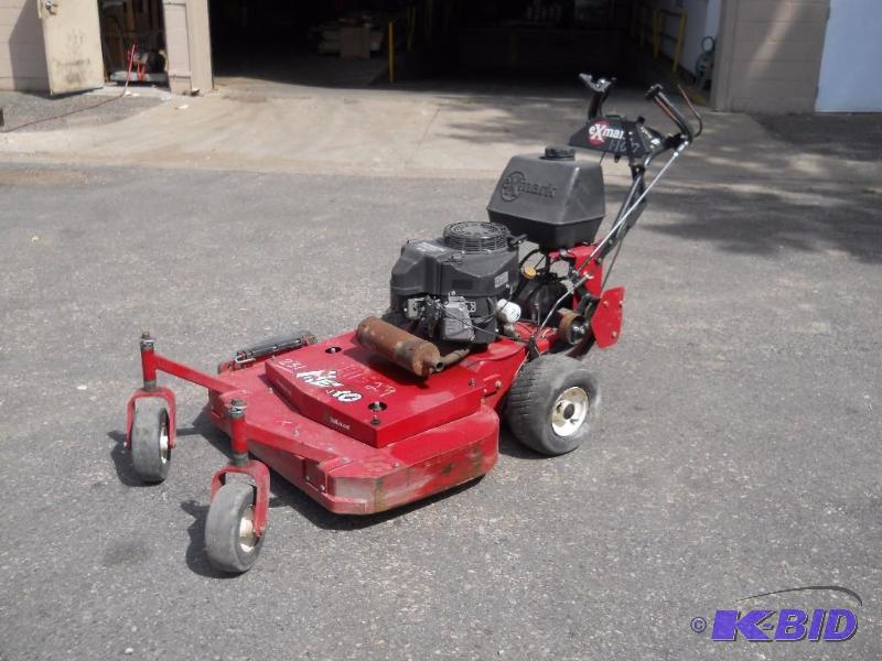 Exmark Metro 36 Commercial Walk Behind Mower. NO RESERVE