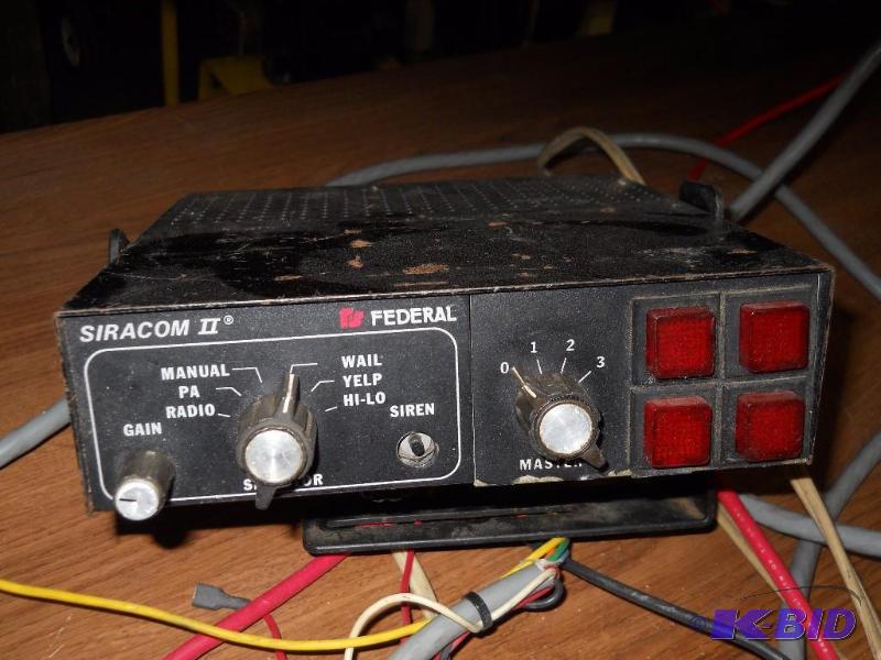 lot 11 image: Federal Signal Corp. Siracom II PA2100 Siren  PA