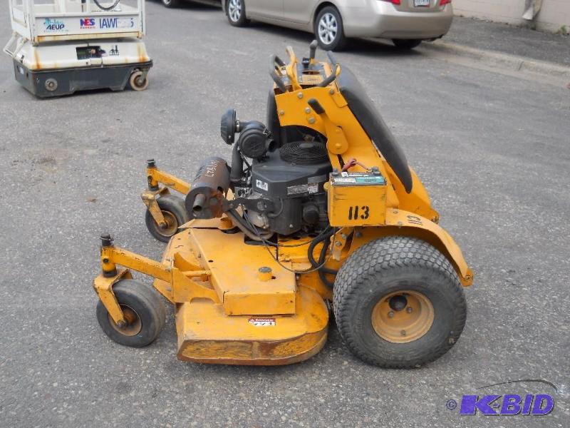 lot 3 image: 2011 Wright Stander 52 Commercial Zero Turn Mower. Runs. NO RESERVE