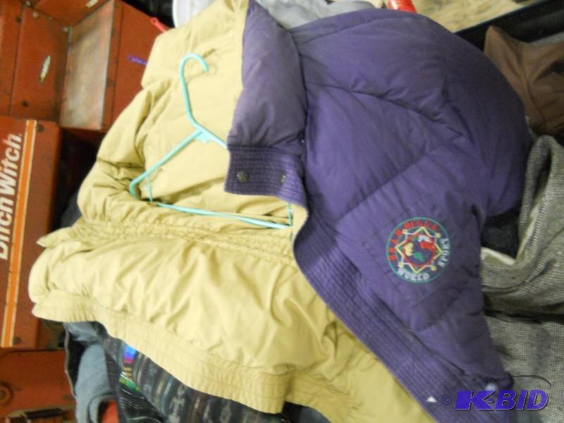 lot 32 image: Brambilla World Sport Mountain Climbing Coat.