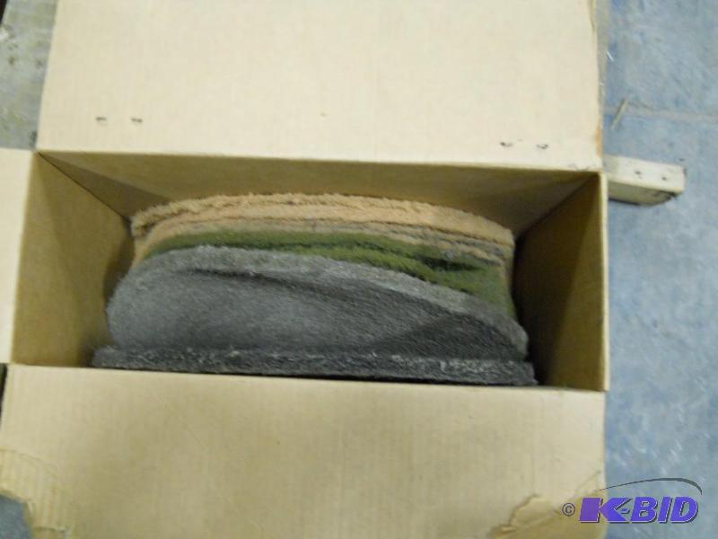 lot 36 image: Floor Buffer Pads