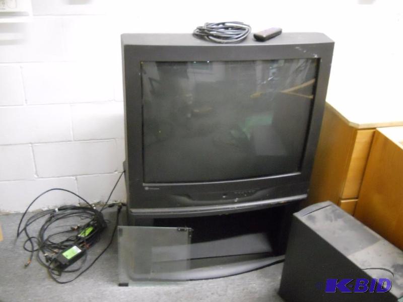 lot 37 image: TV and TV Stand