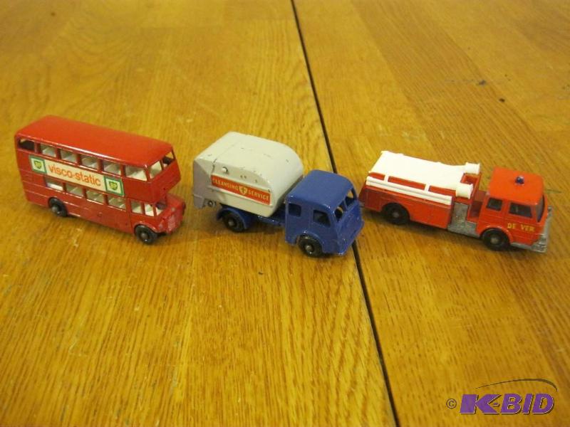 lot 10 image: Lot Of Vintage&nbspLesney Matchbox Cars Bus,...