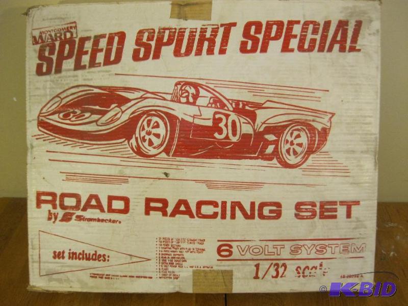 lot 14 image: Vintage Speed Sport Special Electric Car Trac...