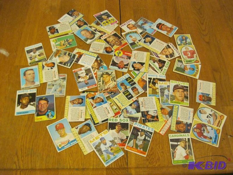 lot 151 image: Lot Of Vintage Sports Cards 60s 70s....