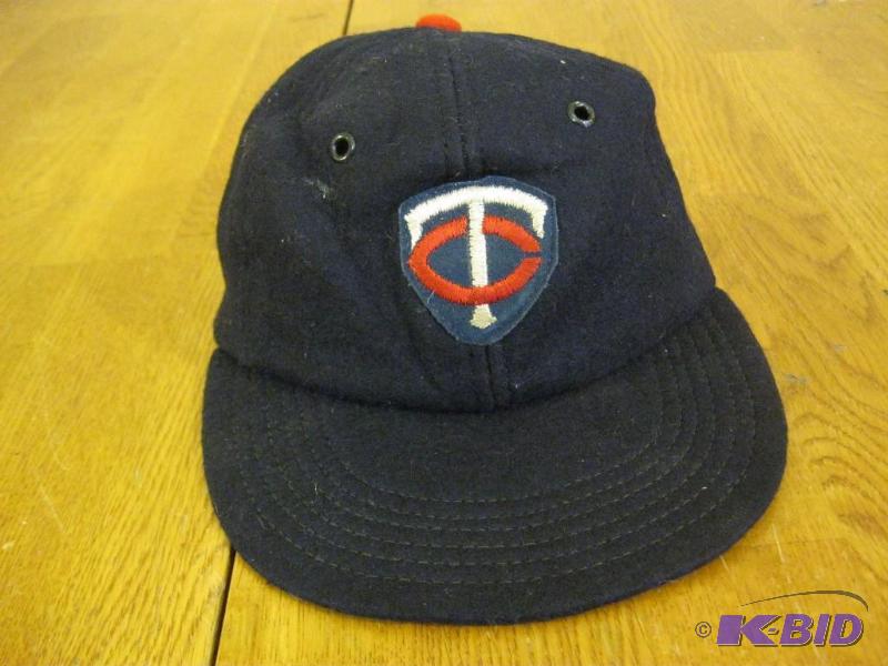 lot 153 image: Vintage 1960s All Wool Minnesota Twins Hat. ...