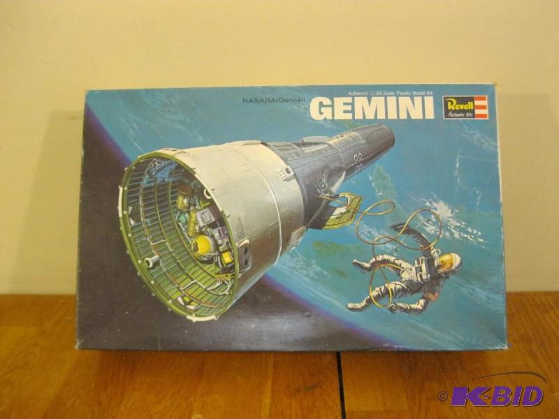lot 166 image: Vintage Gemini Model. Unsure Of Completeness....