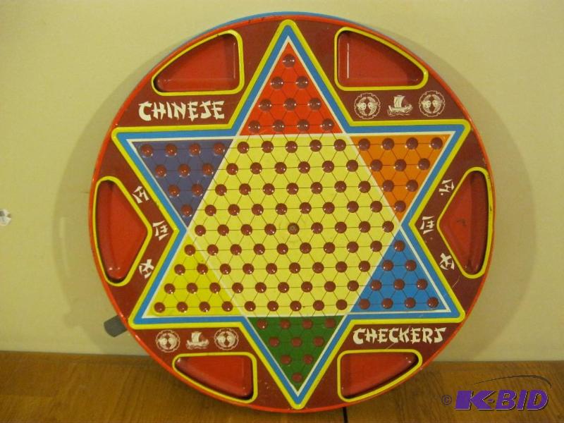 lot 167 image: Vintage Early 1960s Ohio Art Co.&nbspChines...