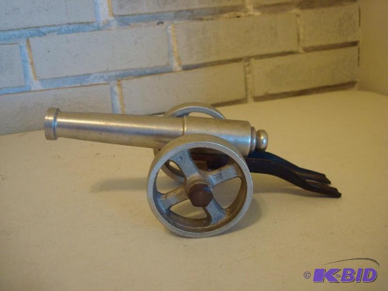 lot 198 image: Small Metal Cannon...