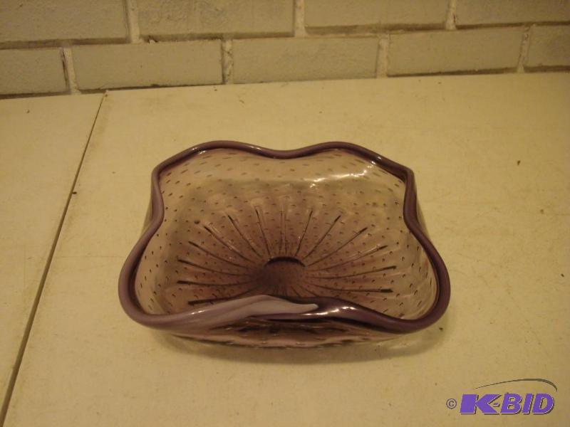 lot 36 image: Nice Purple And White Art Glass Bowl....