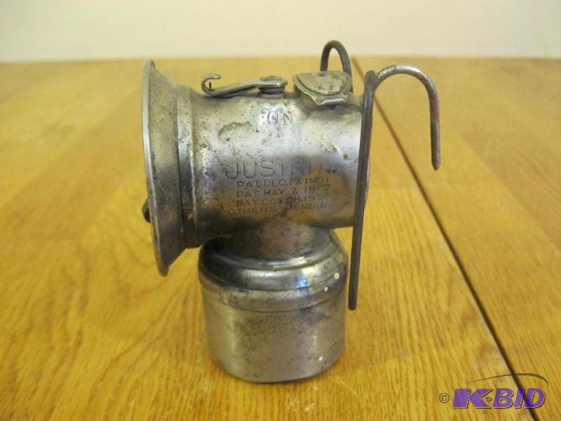 lot 44 image: Vintage Antique Just Rite&nbspMiners Lamp.&n...