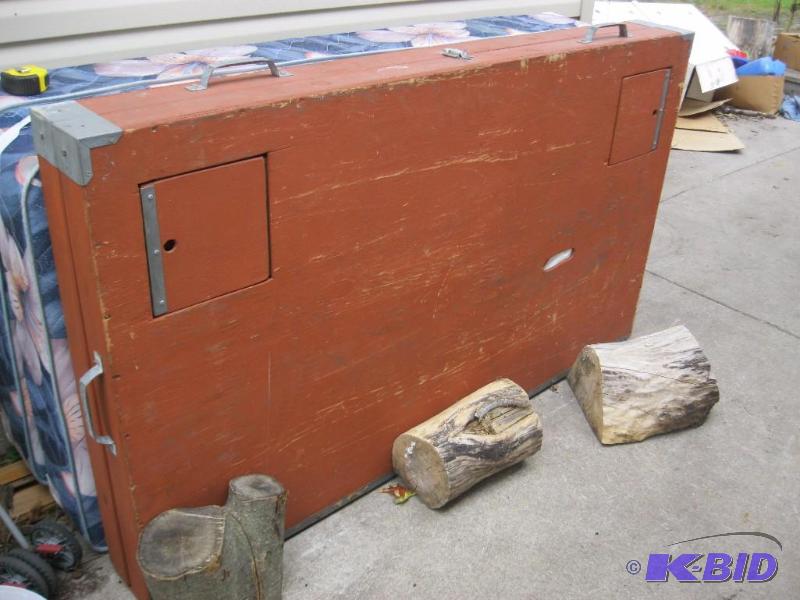 lot 52 image: Four Hole Fish House. ...