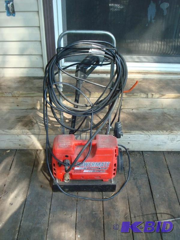 lot 60 image: Electric 1200 psi Pressure Washer. Untested...
