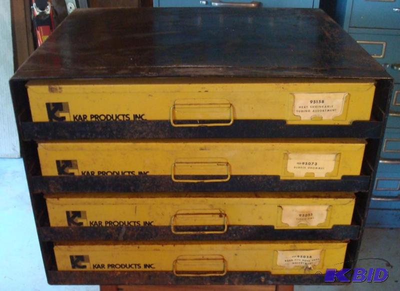 lot 79 image: Commercial Metal Storage Box With Slide Out D...