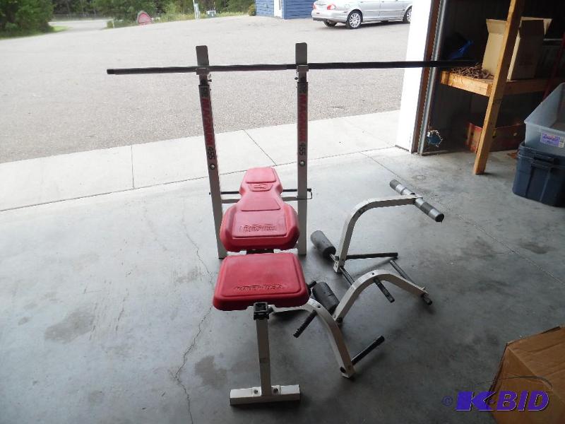 Weight bench & lateral thigh trainer