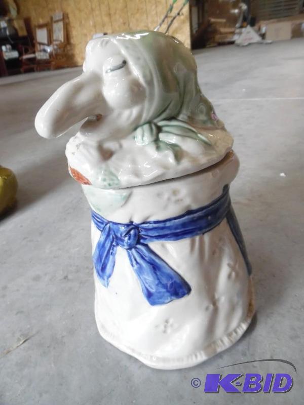 Witch cookie jar