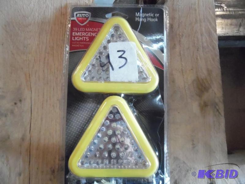 magnetic emergency lights